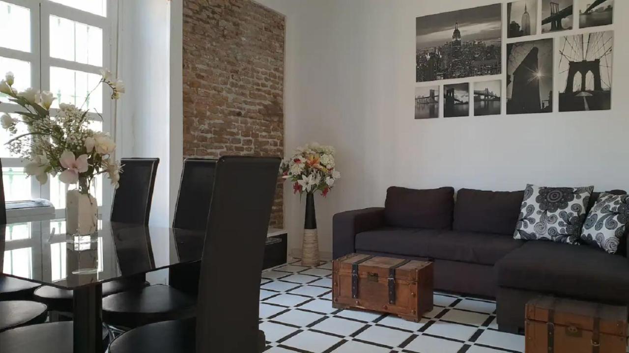 Postigo Maestranza Apartamento - Kainga Homes Sevilla Buitenkant foto